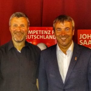 Axel Stange, Norderneyer Kandidat für den Kreistag im Gespräch mit MdB Johann Satthoff